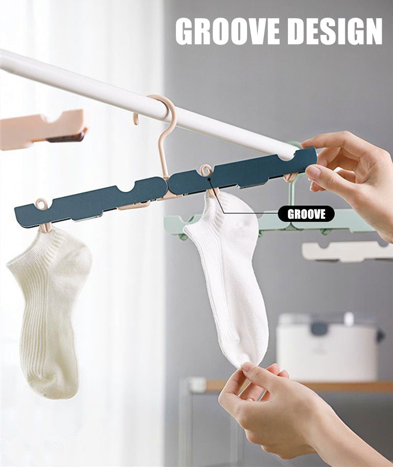 Portable Folding Clothes Hangers (4 PCS)