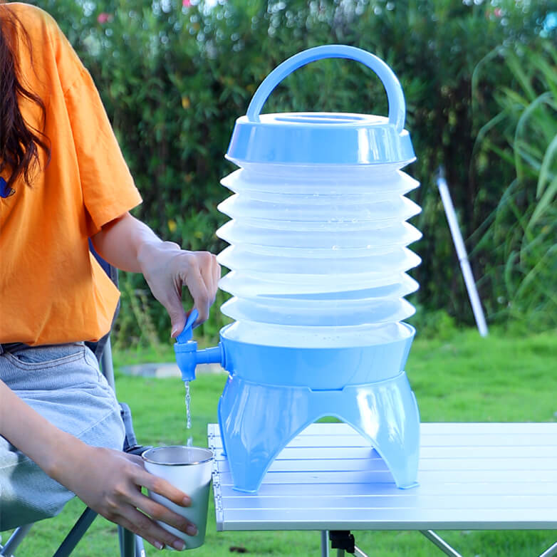 Outdoor Retractable Folding Bucket